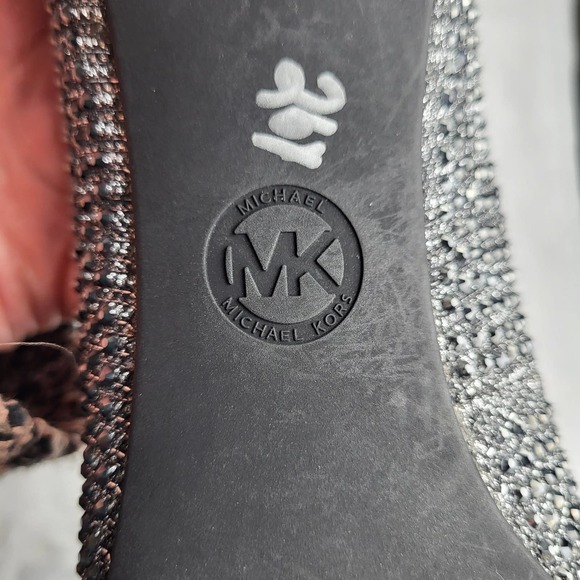 SOLD | Michael Kors Alina Flex Pump Rhinestone Pointed Toe | 9 M - Picture 8 of 9